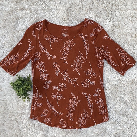 Apt. 9 SS Floral Top ๐ Rust & White - Picture 3 of 9